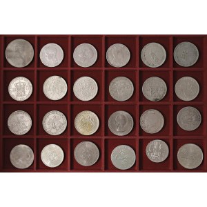 WORLD COINS Lotto di ventiquattro monete come da foto. ...