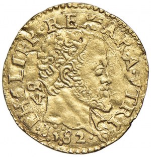 NAPLES Philip II (1554-1598) Golden shield 1582 initials GR...