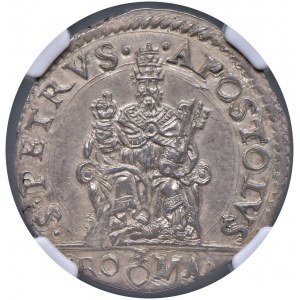 Paolo IV (1555-1559) Testone - Munt. 7 AG R Ribattuto a...