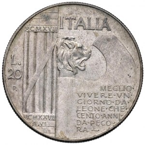 Victor Emmanuel III (1900-1946) 20 Lire 1928 Helmet ...