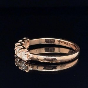 2,95 GR BAGUE EN OR ROSE AVEC DIAMANTS - RNG40109