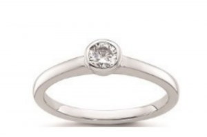 GOLD RING WITH LAB GROWN DIAMONDS - 407 LG