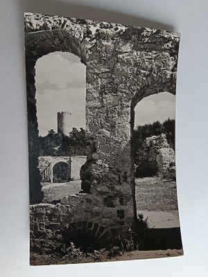 POHLEDNICE PRL KAZIMIERZ DOLNY FRAGMENT HRADNÍ ZŘÍCENINY A VĚŽE