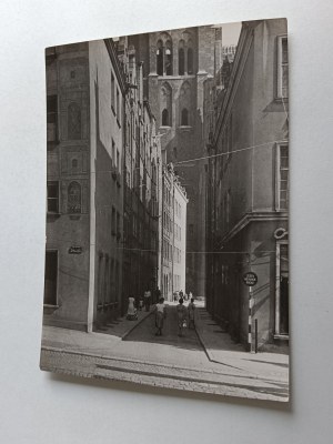 POSTCARD GDANSK OLD TOWN STREET