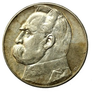 II RP, 10 gold 1934 Rifleman Eagle (831)