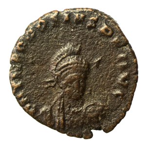 Roman Empire, Theodosius II (402-450 AD), bronze (138)