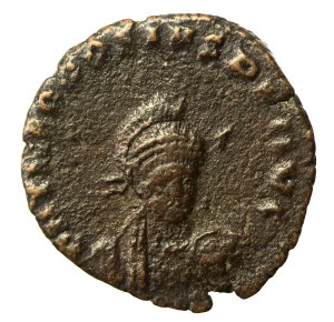 Roman Empire, Theodosius II (402-450 AD), bronze (138)