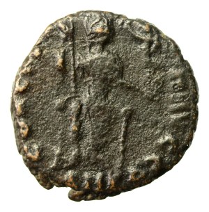 Roman Empire, Theodosius II (402-450 AD), bronze (138)