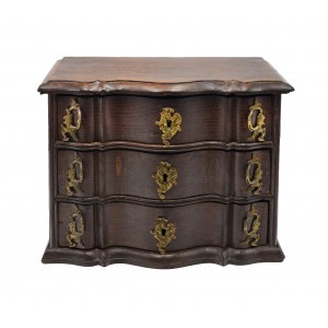 Miniature chest of drawers in the late Baroque style