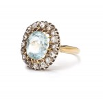 Ring with aquamarine and diamonds, early 20th century jewelry, gold ~ 0.750