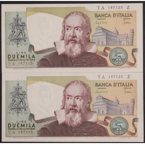 Italy. 1983 2000 Lire Prefix YA Z 2 Pieces