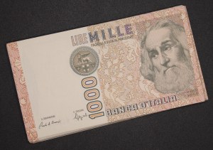 Italy. 1982 1000 Lire Lot 39 Pieces