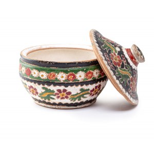 Hutsul style tinsel