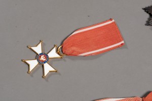 Order of Polonia Restituta- complete 1944.