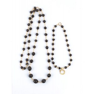 Necklace and bracelet with gold and quartz