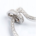 Diamond gold pendant