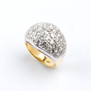 Diamond gold band ring