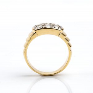Diamond gold band ring