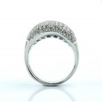 Diamond gold band ring