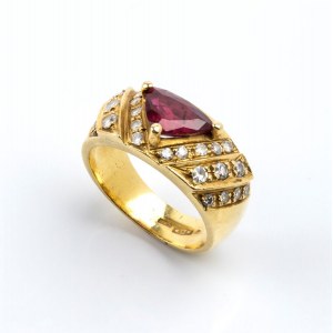 Ruby diamond gold band ring