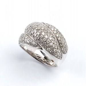 Gold diamond cross band ring
