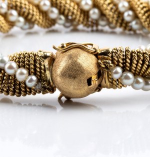 Gold and pearl twisted bracelet