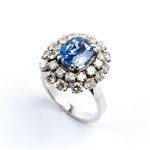 Ceylon sapphire diamond gold ring