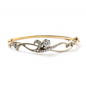 Diamond rigid hoop bracelet
