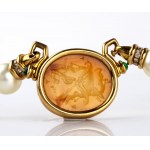 Gold, diamonds, emeralds, carnelian intaglio, imitation pearl necklace