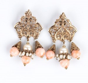 Cerasuolo coral pearl gold pair of drop earrings