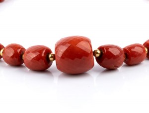 Cerasuolo coral necklace