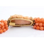 Pink shell and necklace with gold clasp