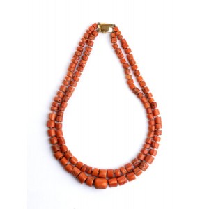 Mediterranean coral necklace