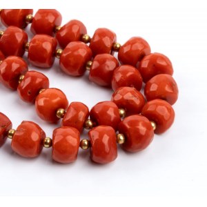 Mediterranean coral necklace