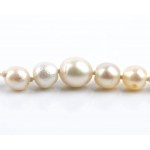 Freshwater pearl necklace with gold and silver clasp