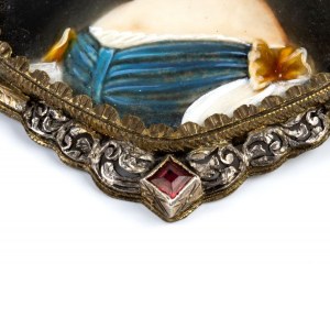 Pendant - brooch with portrait