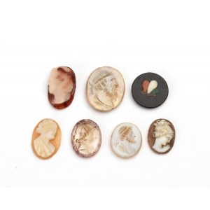 Lot of 7 carvings in jasper, carnelian agate, and semi-precious stone mosaic