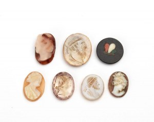 Lot of 7 carvings in jasper, carnelian agate, and semi-precious stone mosaic