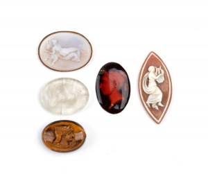 Lot of 5 agate, chalcedony, tiger eye carving