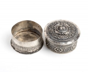 Burma solid silver box