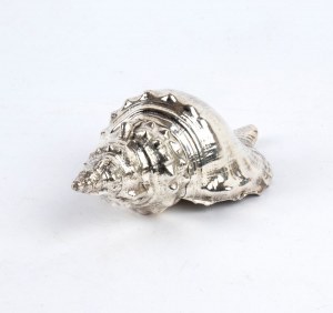 FEDERICO BUCCELLATI, Solid silver shell
