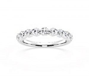 BAGUE EN OR AVEC DIAMANTS DE CULTURE - 437 LG