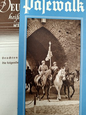 German and Czechoslovak tourist guides ca. 1939 [ Orbis Zakopane stamp].