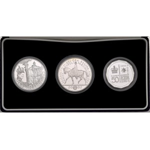 Foreign coins - AUSTRALIA Lotto di 3 confezioni: set di 3 mon...