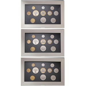 Foreign coins - FRANCIA Lotto di 3 confezioni: Serie division...