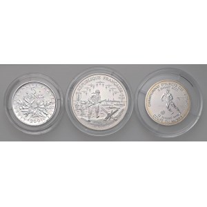 Foreign coins - FRANCIA Lotto di 3 confezioni: 5 franchi 2001...