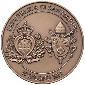Papal medals - Benedetto XVI (2005-2013) Medaglia 2011 visit...