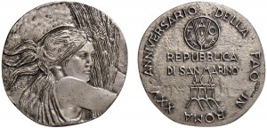 Various medals - Lot of a box set with 10 reproductions of the...