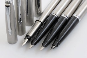 Pens - PARKER -Batch of 4 Fountain Pens- Bodies...