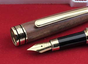 Pens - COBRA -Fountain Pen- Wooden body and f...